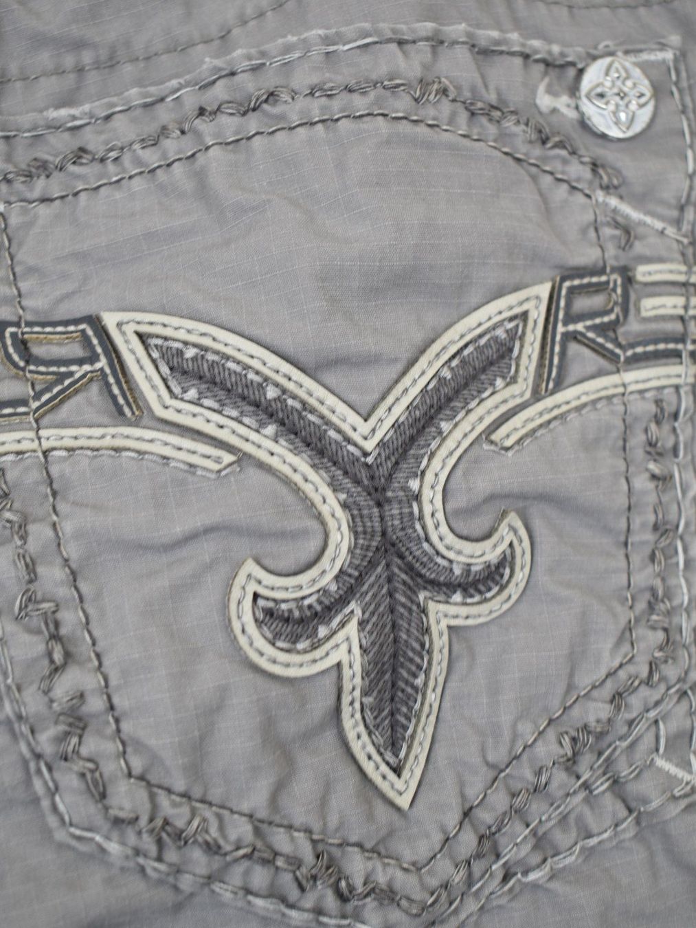 Hosen: Rock Revival Cargo Shorts Gr.38/23, grau – Gebraucht aus Nürensdorf von 2ND_STORY 2