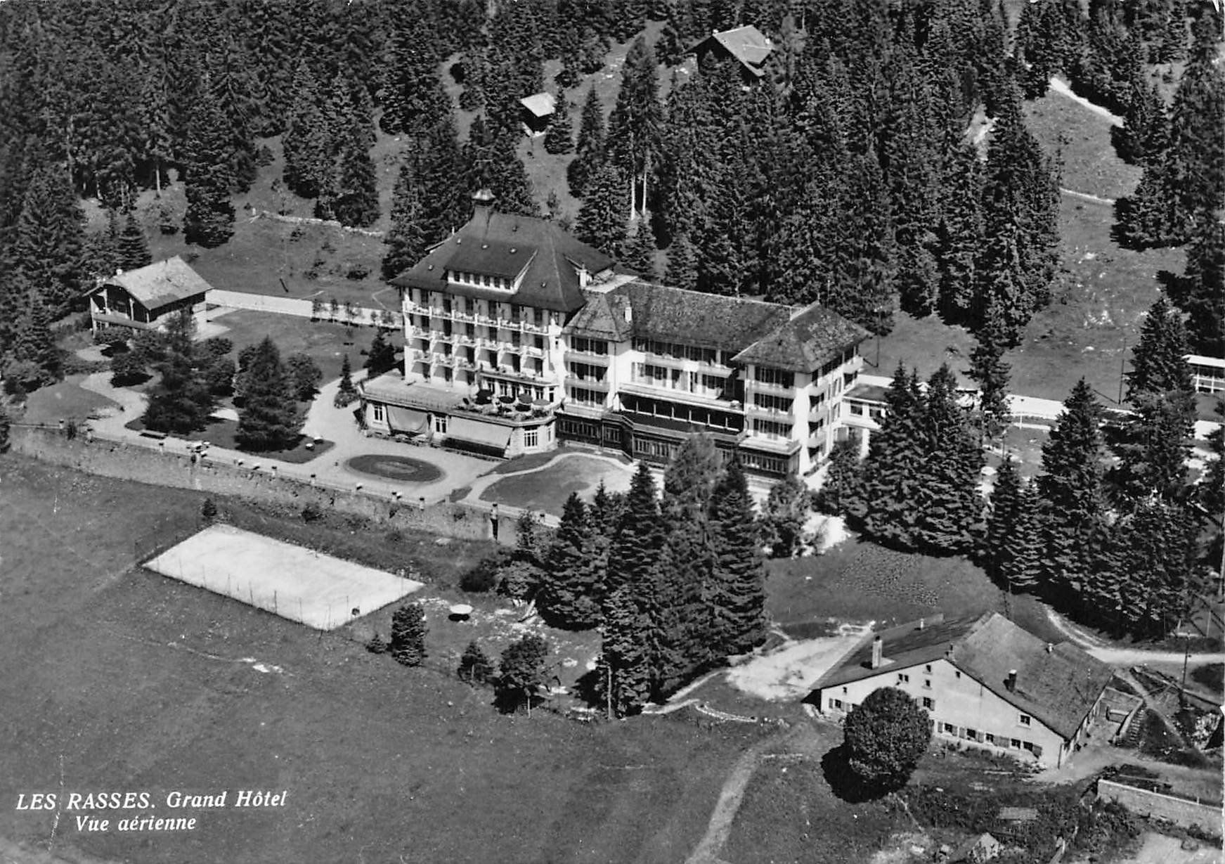Cartoline postali: Les Rasses, Grand Hotel, Luftpost – Usato da Ottikon b.Kemptth. venduto da Neptun1974