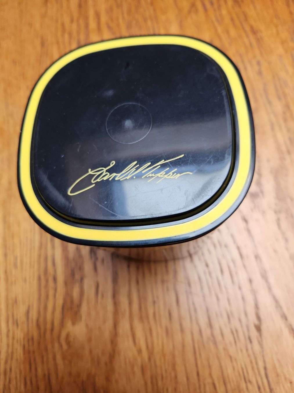 Tupperware Contenitori & Simili: Tupperware Behälter mit Aufschrift Charli Tupper – Usato da Gstaad venduto da Meiel2020 1