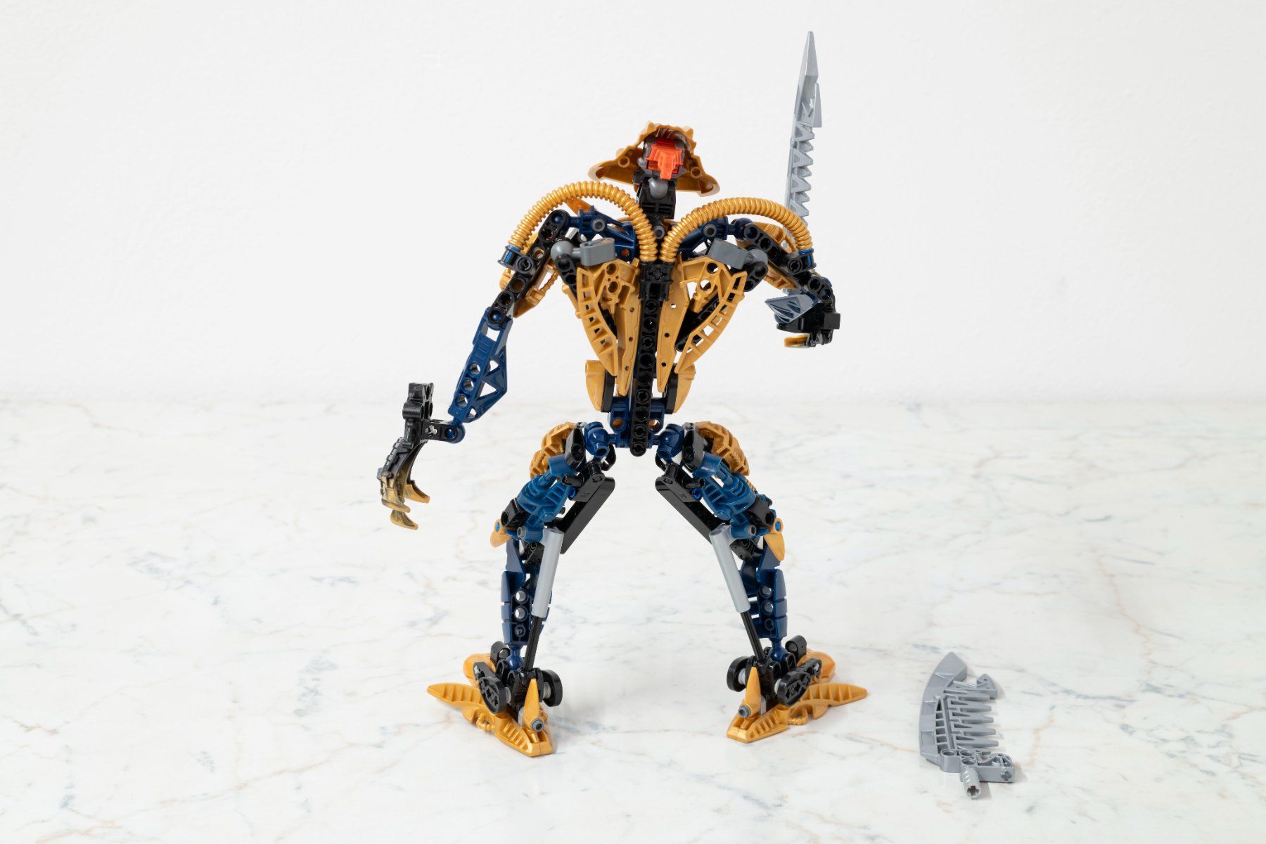 LEGO Bionicle 8734 Brutaka 2006 (📖) (weapon piece broken) (Gebraucht ...