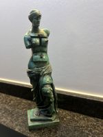 Salvador Dali.. venus de Milo