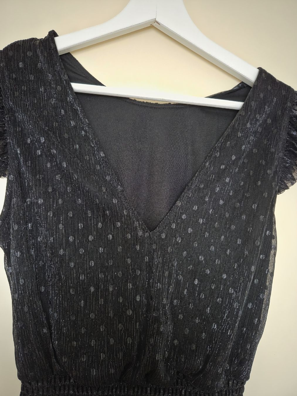Robes: Robe courte noire taille S – D'occasion à Delémont par HappyGirl 2