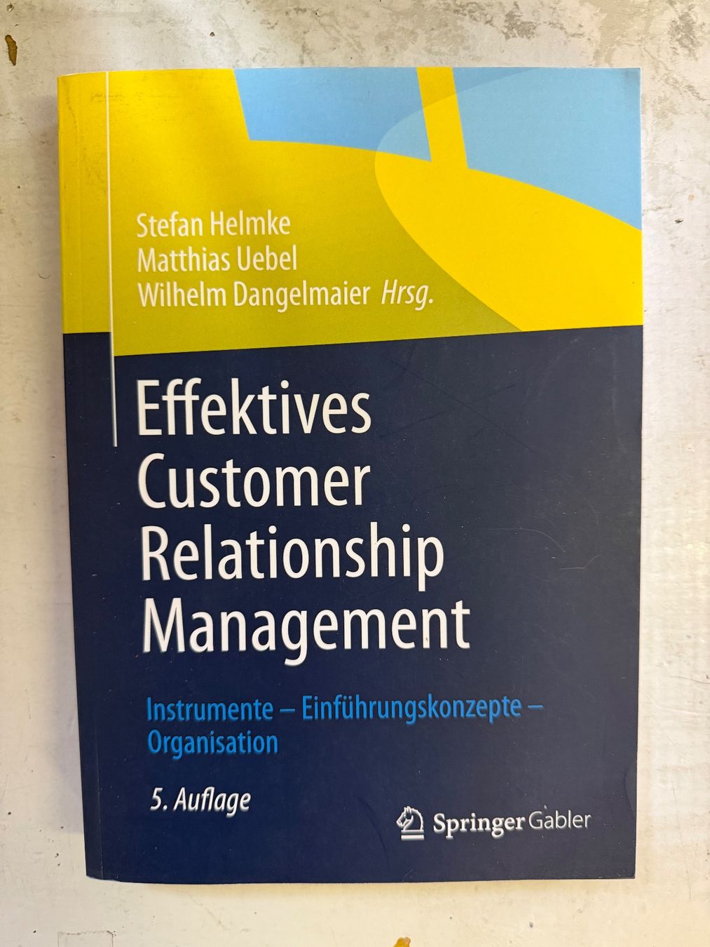 Libri: Effektives Customer Relationship Management – Usato da Dietikon venduto da Buchantiqdietikon