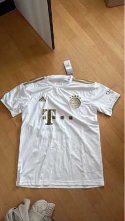 FC Bayern Muenchen Trikot weiss Grösse M Adidas neu