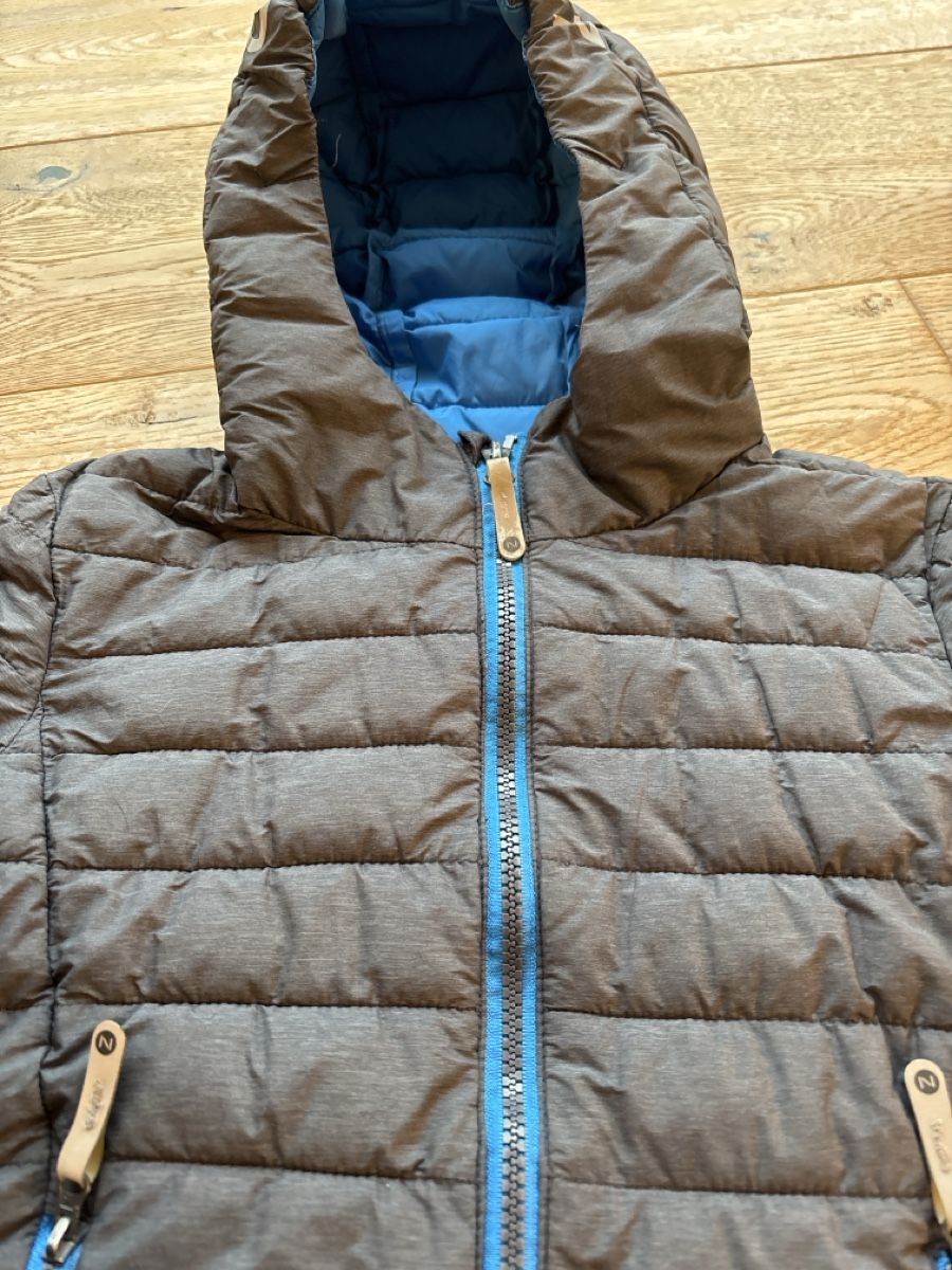46 Nord Vestes & Manteaux: Steppjacke 46 Nord, Gr. 140, , Grau/Blau – D'occasion à Wilen b. Wil par b-mountain 1