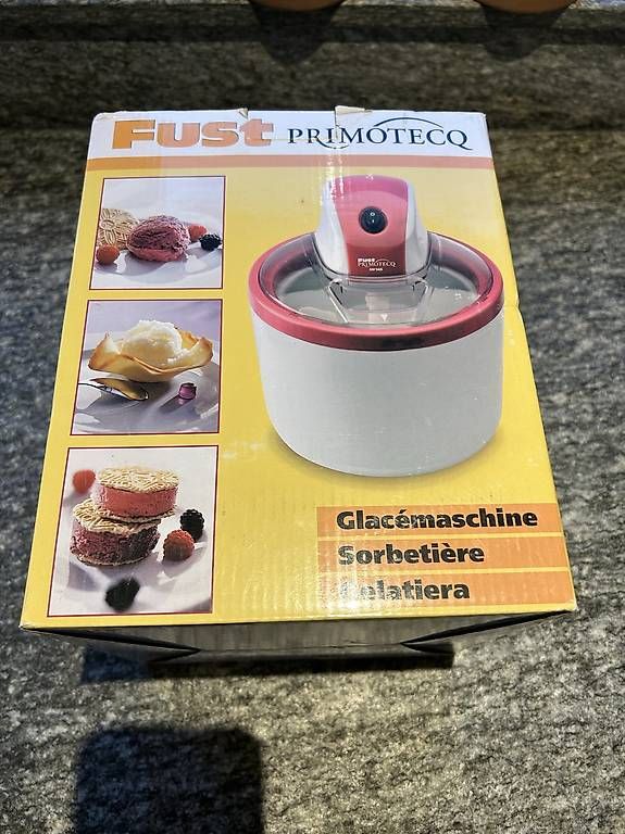 Appareils de cuisine: Glacemaschine – D'occasion à Saas Fee par michaberchtold