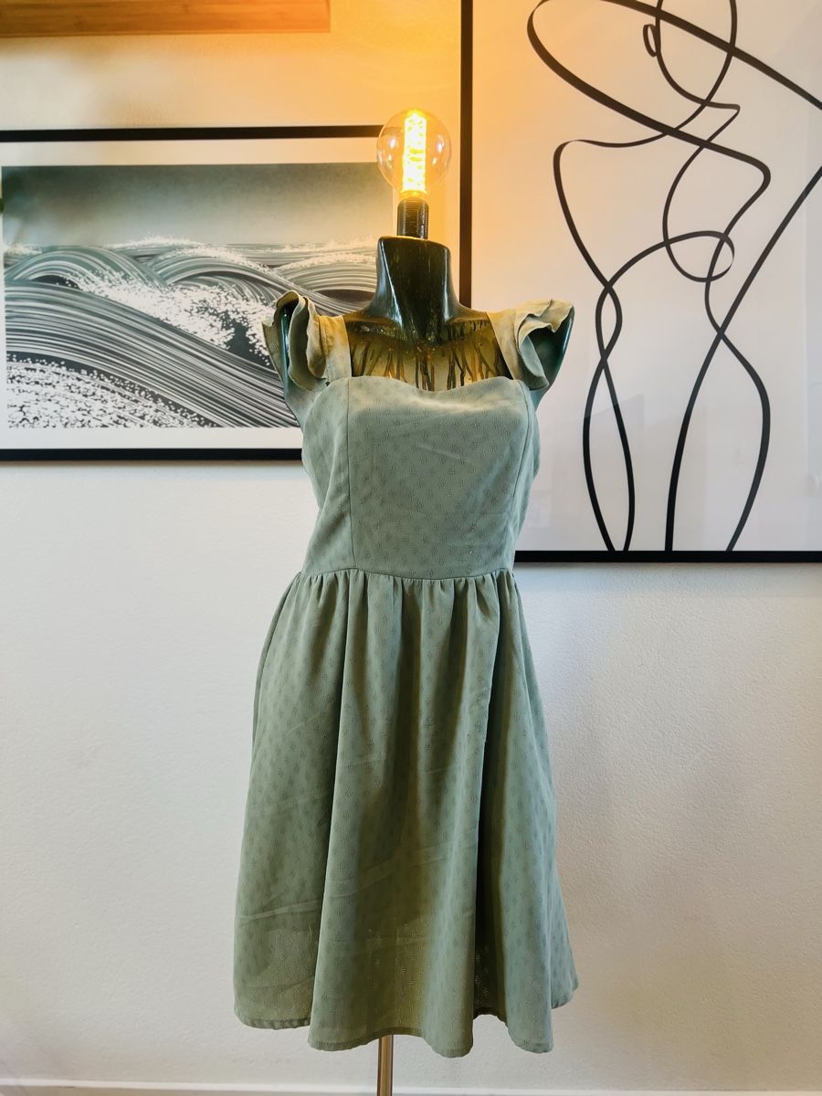 Shein Kleider: Sommerkleid grün mit Rüschen Gr. 36 – Neu (gemäss Beschreibung) aus Murten von Rebelle_en_Style