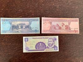 3 Banknoten Lot. Afghanistan und Nicaragua