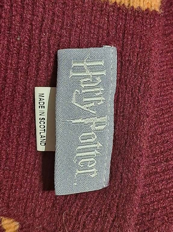 Foulards, Tücher & Schals: Harry Potter Gryffindor Schal/Scarf 100% Lambwool – Gebraucht aus Klingnau von han_km7r 2