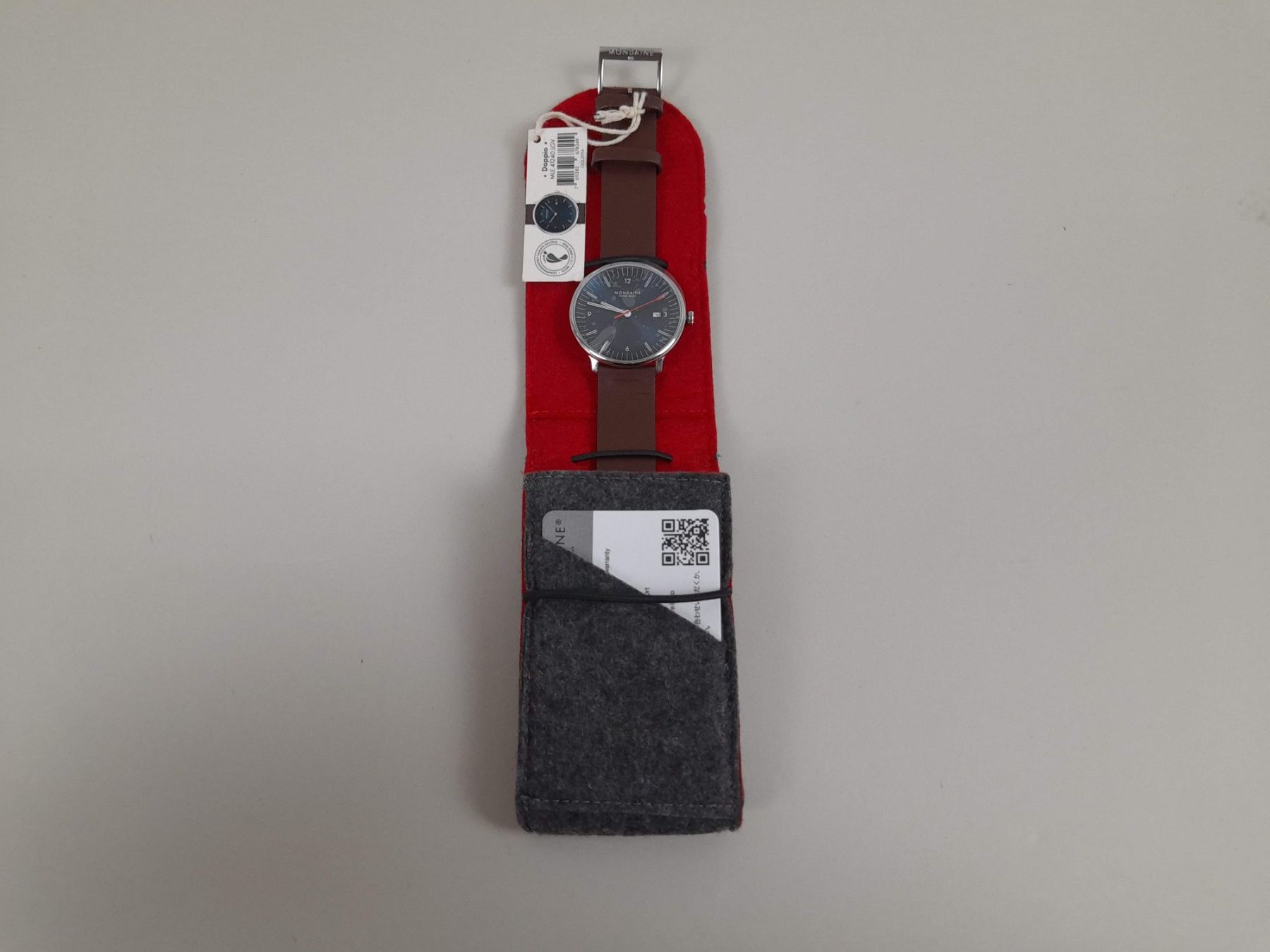 Mondaine Orologi: MONDAINE Doppio Big Uhr – Nuovo (secondo la descrizione) da Liebefeld venduto da Restwert_Liebefeld
