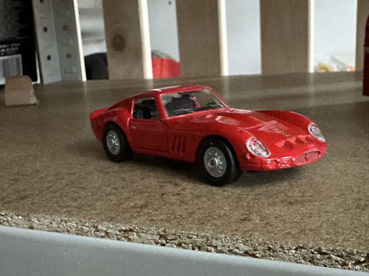 Modellini d'auto: Ferrari 250 GTO Modellauto, rot – Usato da Zürich venduto da ner_j6xn 1