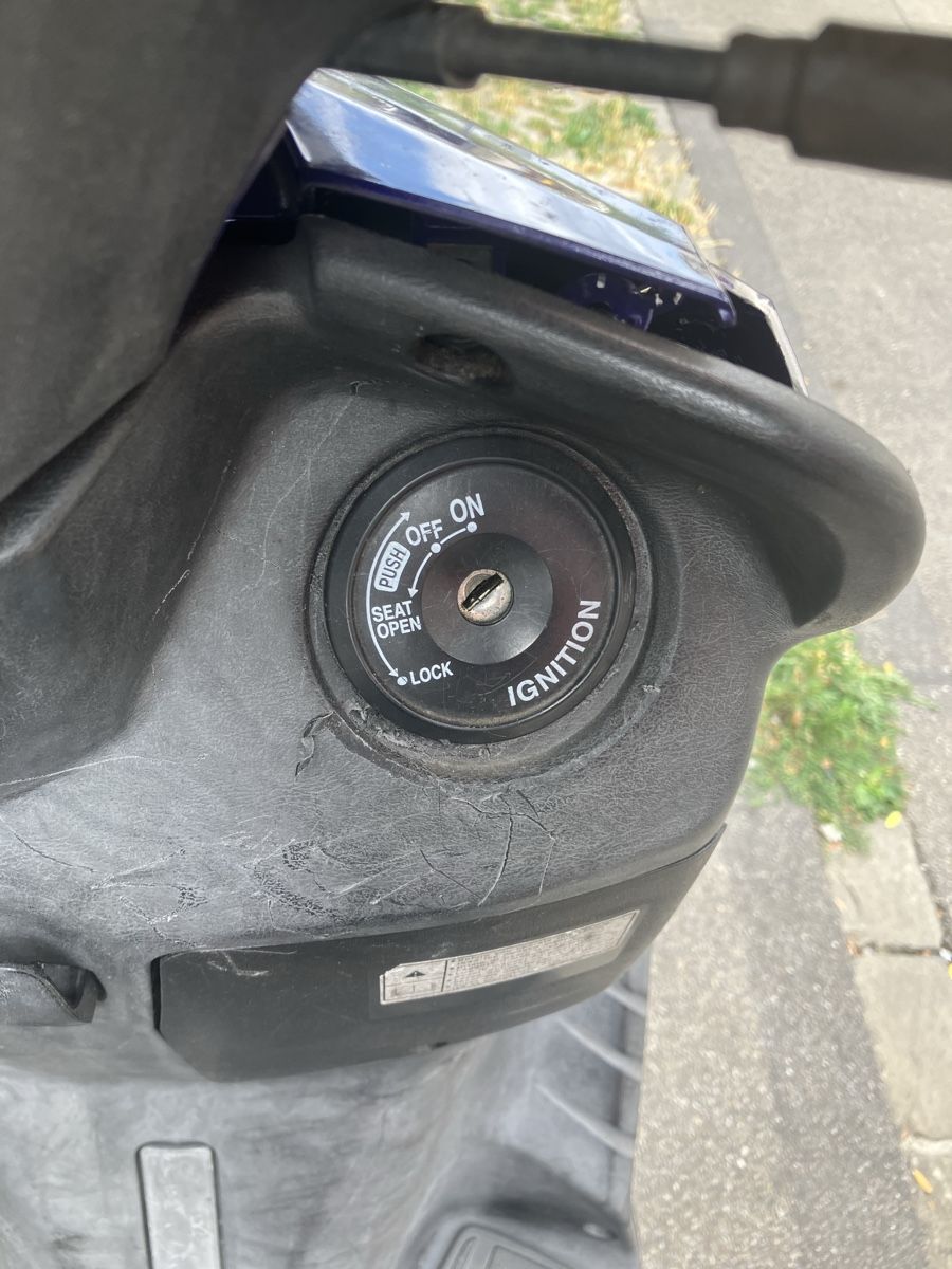 Yamaha Strada: Yamaha XC125 Cygnus – Difettoso da Zürich venduto da uorsin_s 5