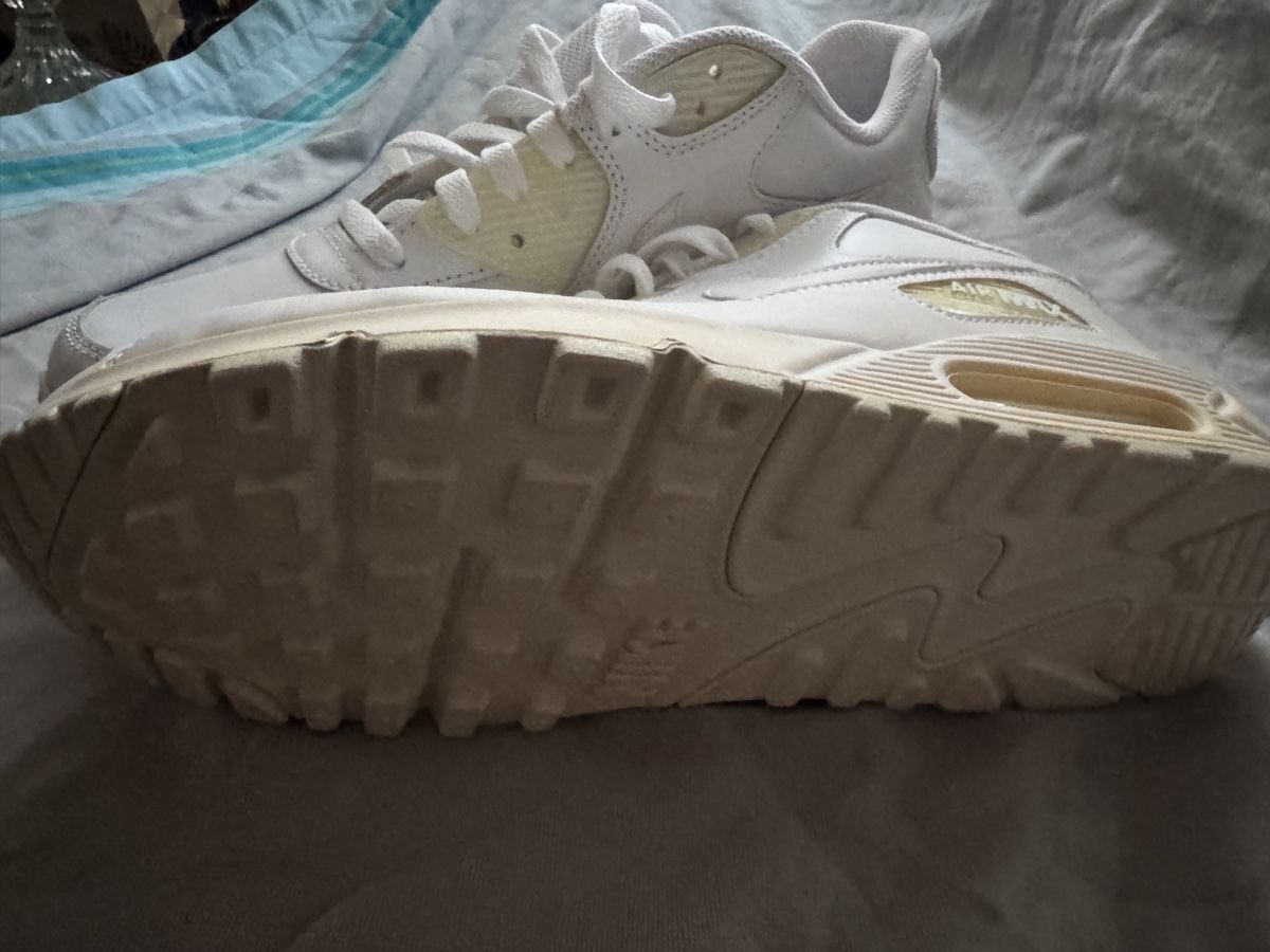 Nike Scarpe da uomo: Nike Air Max – Nuovo (secondo la descrizione) da Zürich venduto da and_6q5s 2