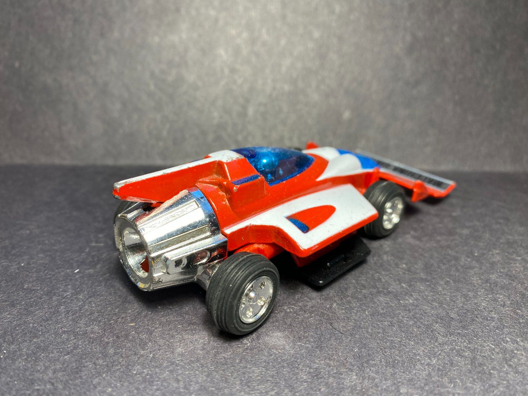 Bandai Spielzeuge: Macchina Sinistra - Supercar Gattiger - Taiwan – Gebraucht aus Spiez von Mlandcruiser 5