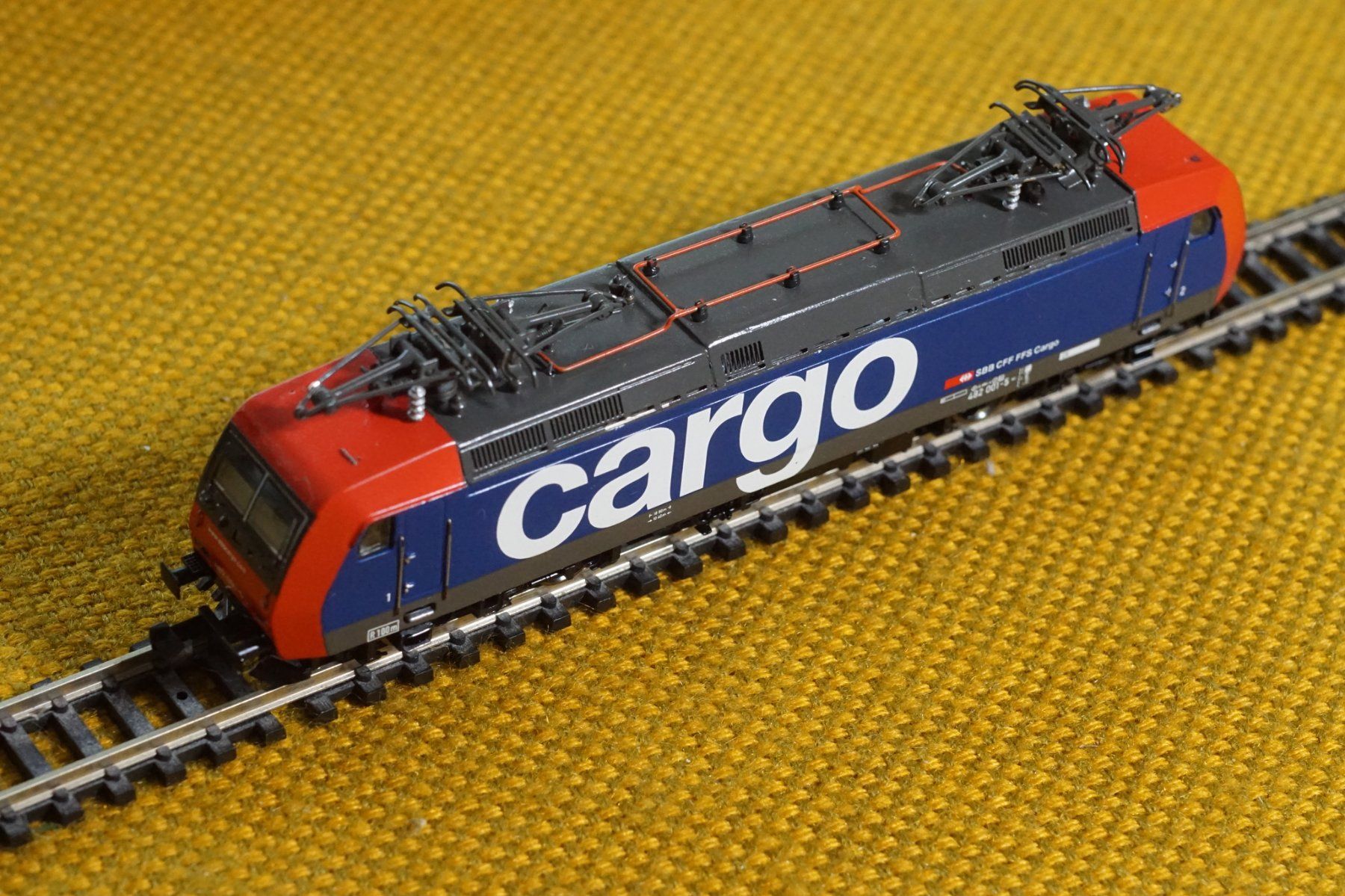 Fleischmann Modellini di ferrovie: SBB Cargo Re 482 blau/rot Spur N – Usato da Gränichen venduto da iknow 5