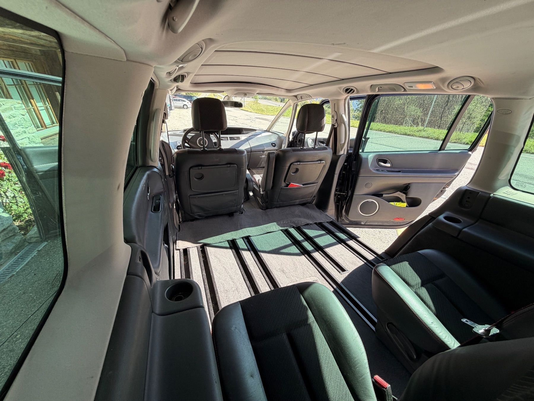 Renault Autos: Renault Grand Espace LUXE – Gebraucht aus RIVAZ von fxpsuisse 6