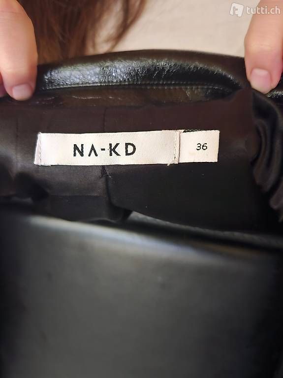Na-kd Giacche: Jacke im Lederlook, glänzend, NAKD, Grösse 36 – Usato da Illnau venduto da Spartan226 3