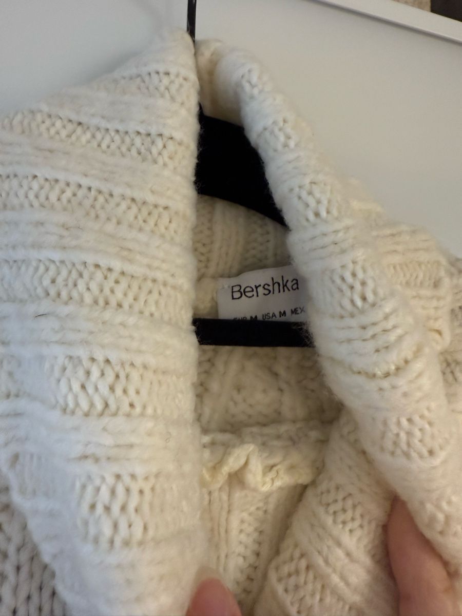 Maglioni & Felpe: Pullover Bershka – Usato da Wil SG venduto da xrnvani 2