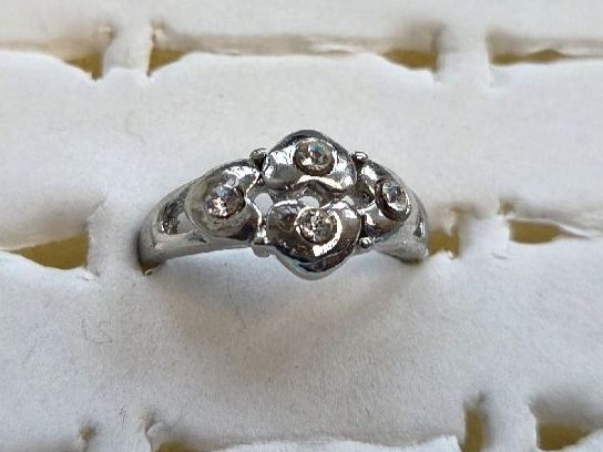 Ringe: Bague fantaisie avec strass élégante – Neu (gemäss Beschreibung) aus Territet von Cenh 1