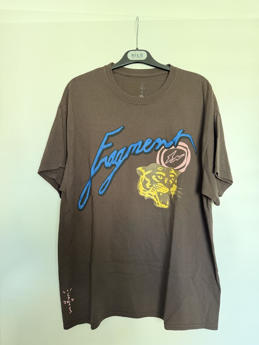 T-shirts: Travis Scott Shirt – Neuf (Voir description) à Steffisburg par yan_l276