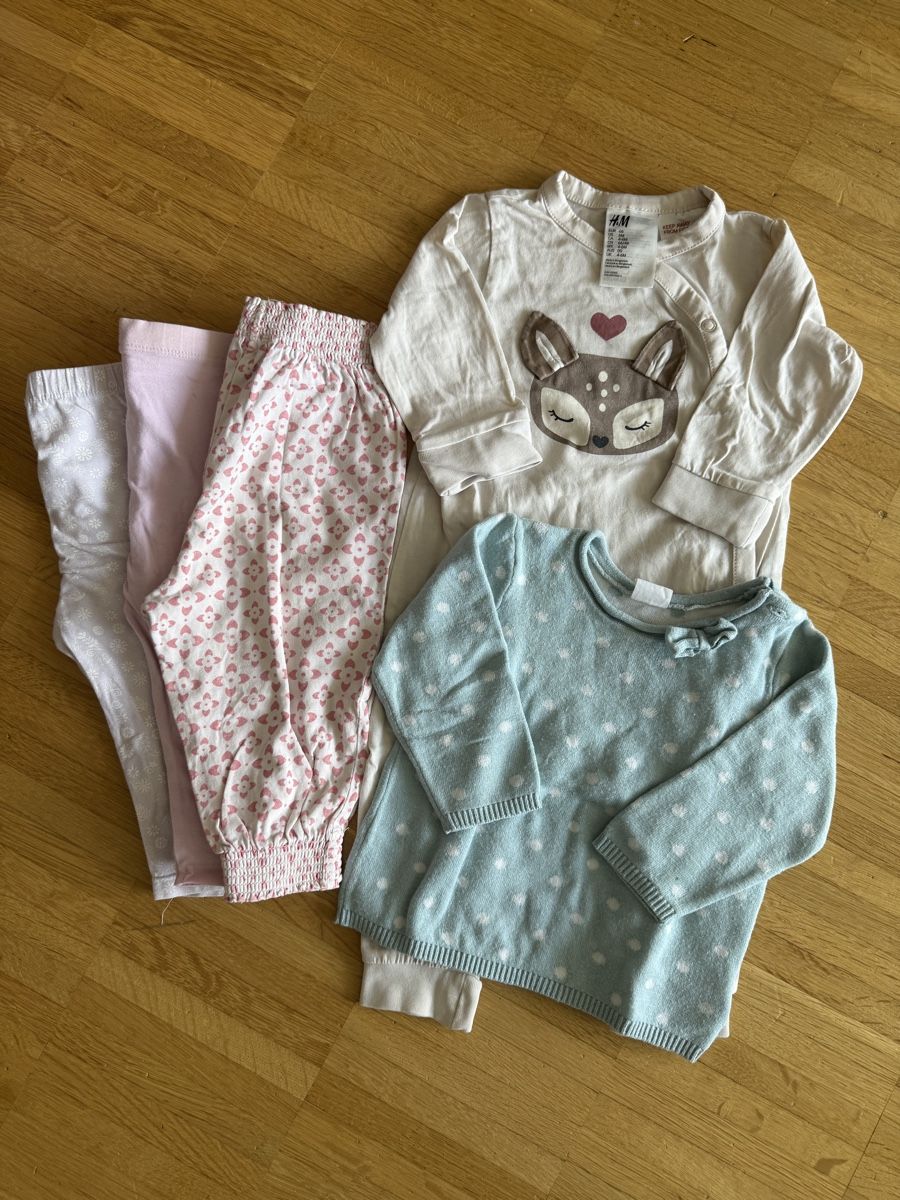 Lotti & Set di vestiti: Mädchen Kleiderset Gr. 62 & 68 – Usato da Schwerzenbach venduto da Le_roy 2