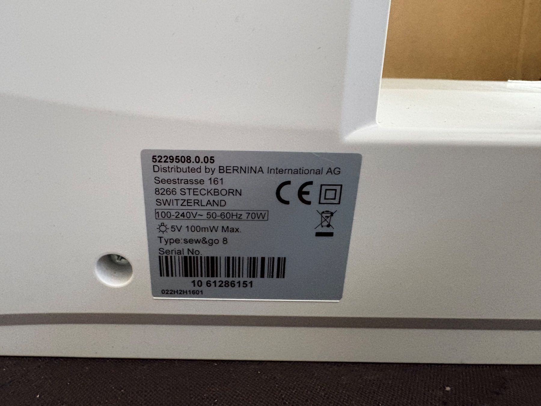 Macchine da cucire: Bernina bernette sew&go 8 Nähmaschine – Difettoso da Lausen venduto da sen_jm7c 9