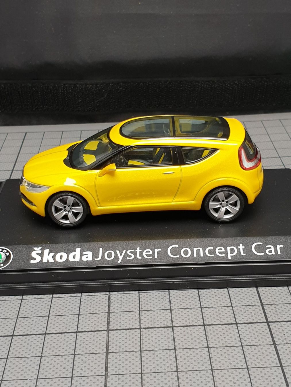 Skoda Modellini d'auto: Skoda Joyster Concept Car – Nuovo (secondo la descrizione) da Chézard-St-Martin venduto da AlPat-Collections