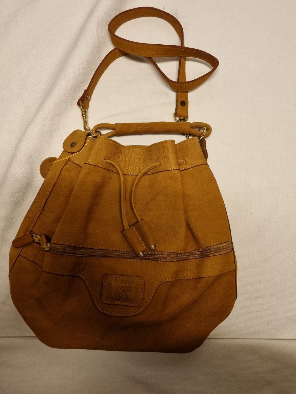 Borse da donna: Leder Beuteltasche – Usato da Thalwil venduto da Briscolina 1
