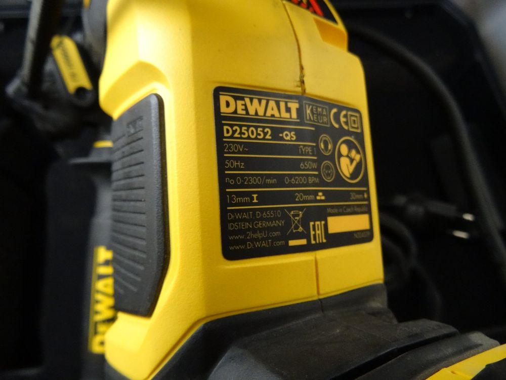 Dewalt d25052 deals