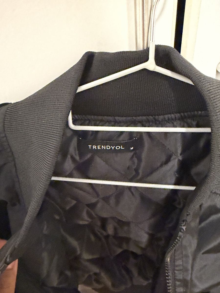 Jacken: Bomberjacke cropped – Neu (gemäss Beschreibung) aus Basel von sid_dem 3
