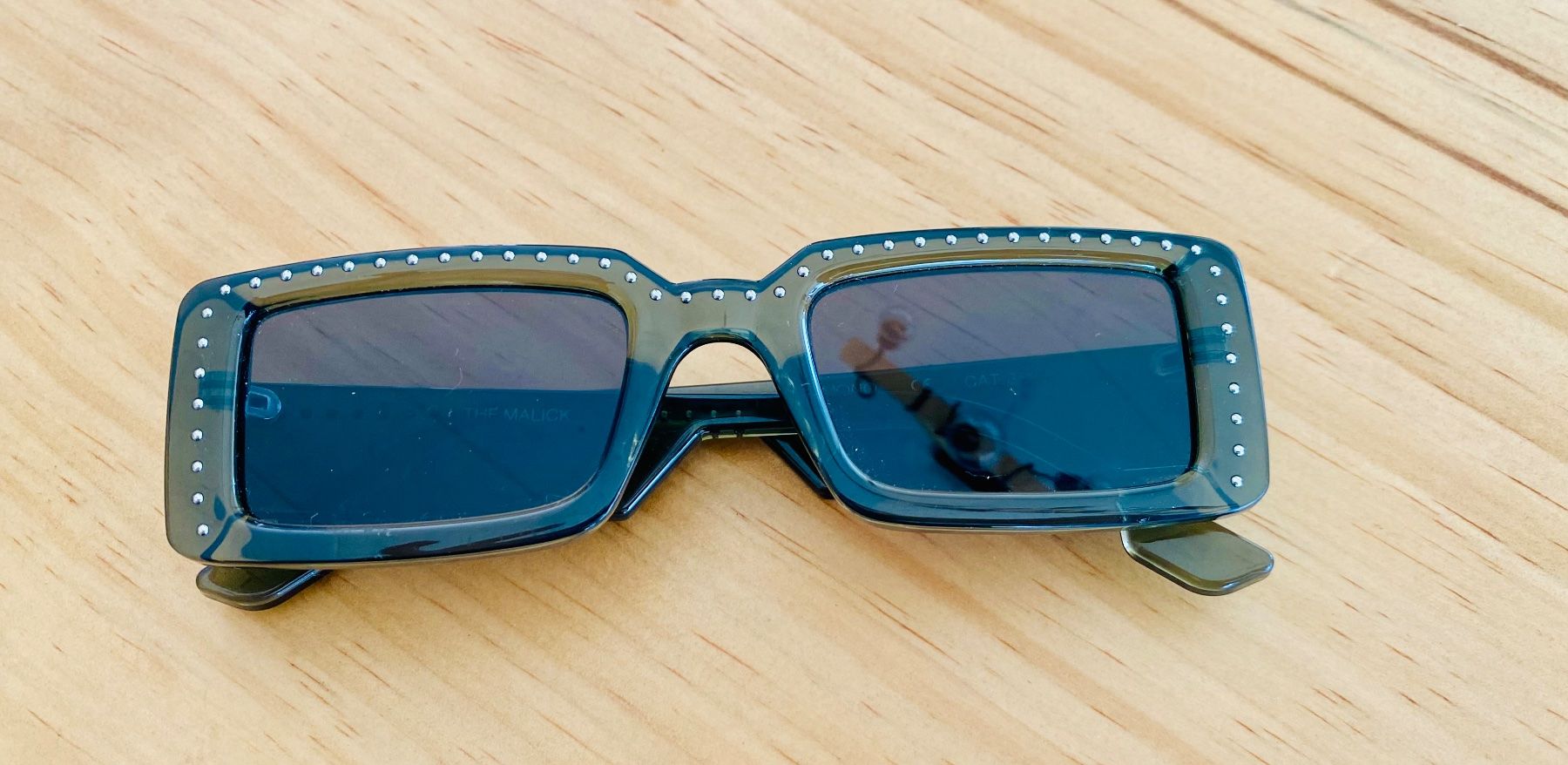 Occhiali & Lenti: Sonnenbrille Damen Komono – Usato da Siegershausen venduto da Minneola
