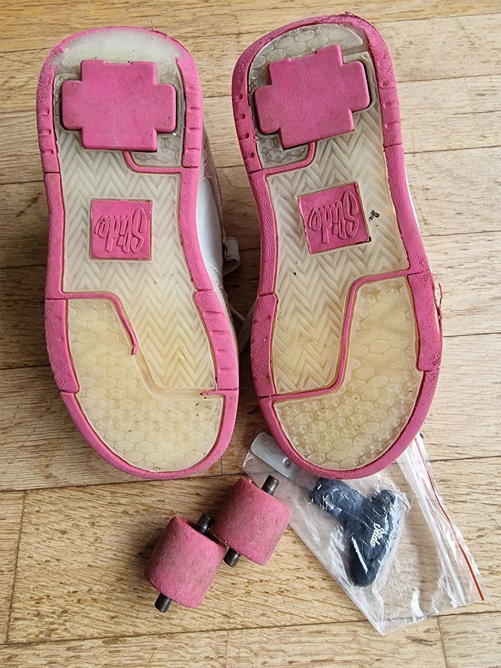 Scarpe per ragazzi: Rollershoes Slide weiss/rosa Gr. 32 – Usato da Buchrain venduto da Xaro01 4