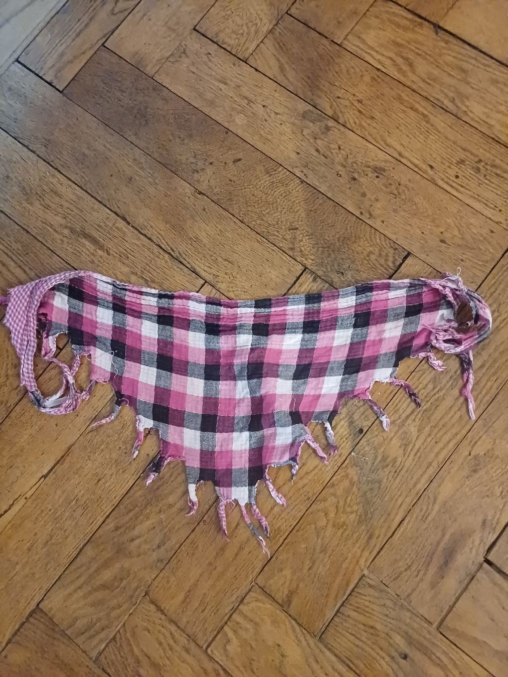 Autres vêtements garçon: Kinderschal – D'occasion à Schönenwerd par pomodor