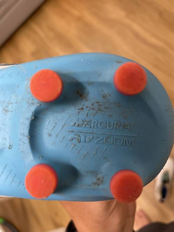 Scarpe per ragazzi: Fussballschuhe Nike 38.5 – Usato da Klingnau venduto da Miklo83 2