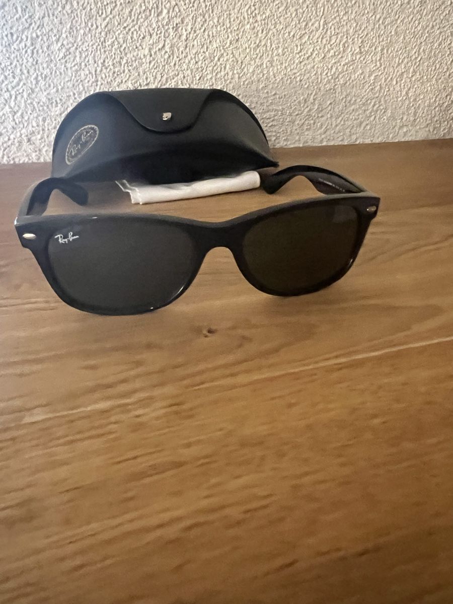Ray-Ban Lunettes & Verres: Ray Ban Sonnenbrille  – Neuf (Voir description) à Neerach par fuz_8d7l