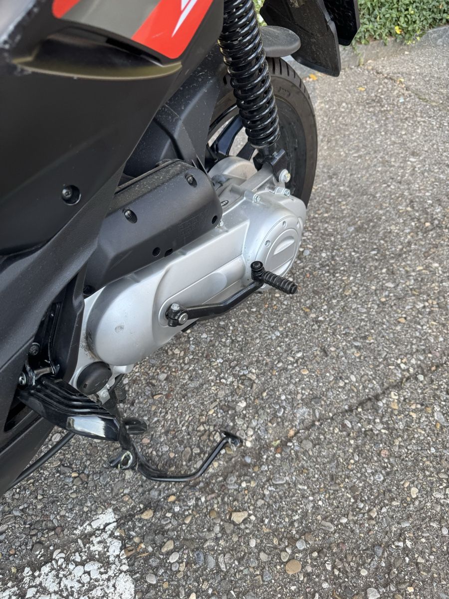 Aprilia Strada: Roller | Aprilia SR 50 – Usato da Hombrechtikon venduto da eli_xsh8 6