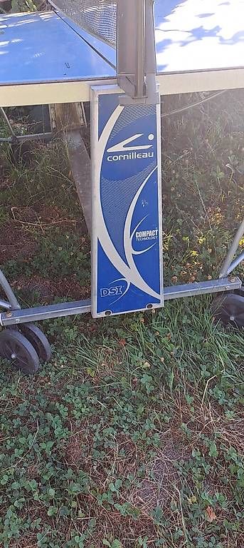 Cornilleau Tennis da tavolo: Table de ping pong extérieure – Usato da La Croix (Lutry) venduto da edo_n8wf 1