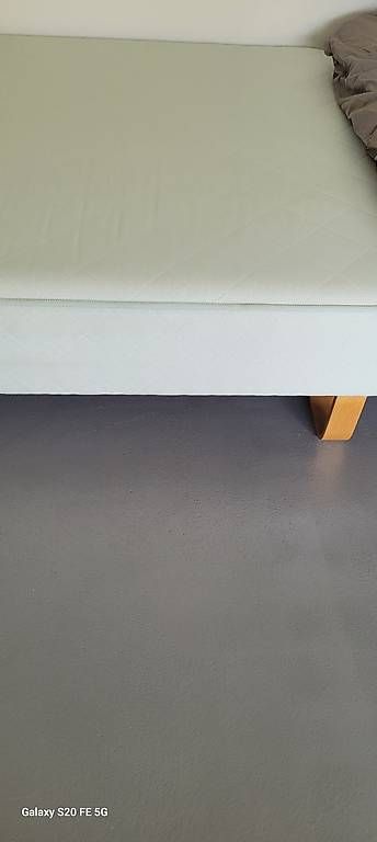 Lits: Sehr gut Bett 120 cm – D'occasion à bellmund par aapeli 1