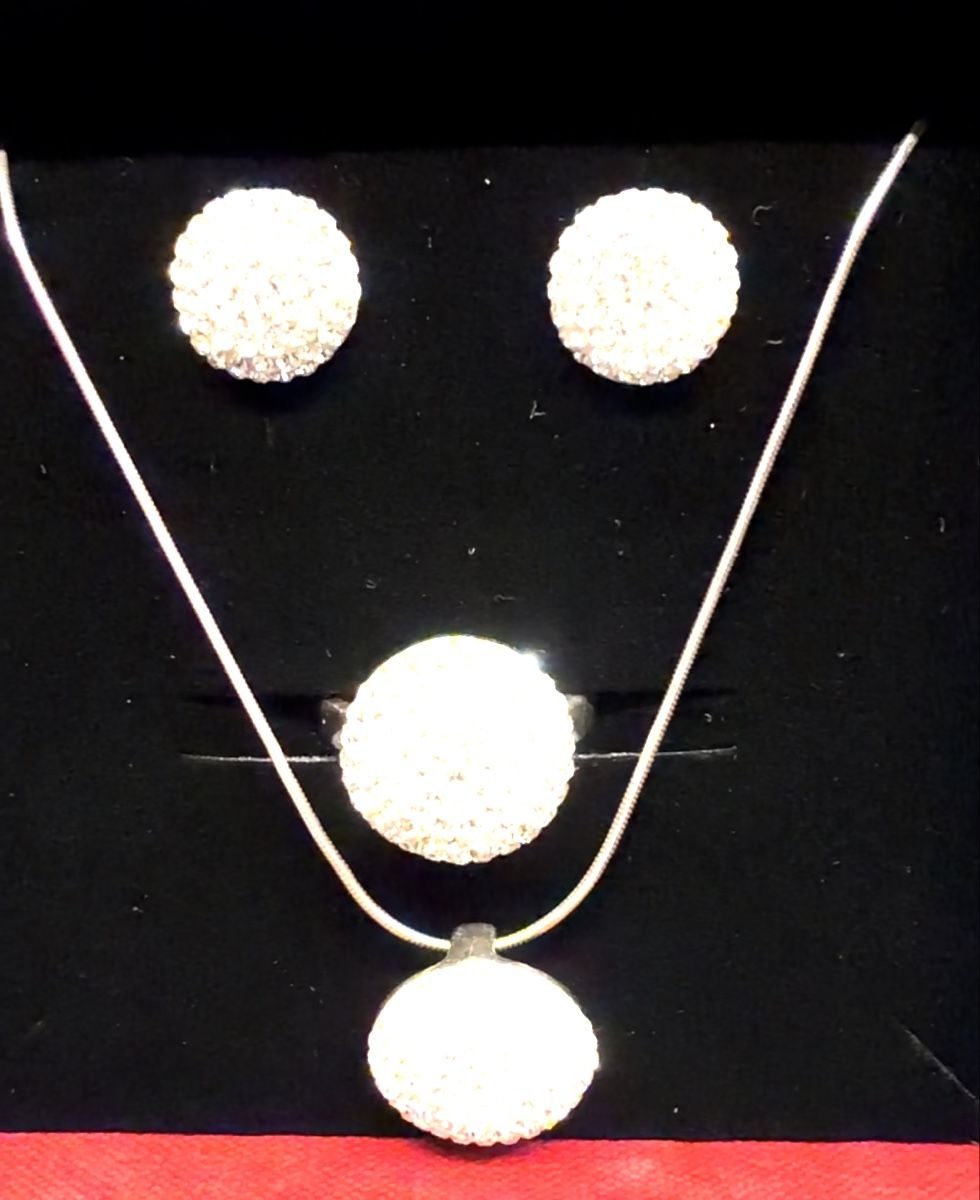 Catenine: Schmuckset – Usato da Bern venduto da Beli.S 1