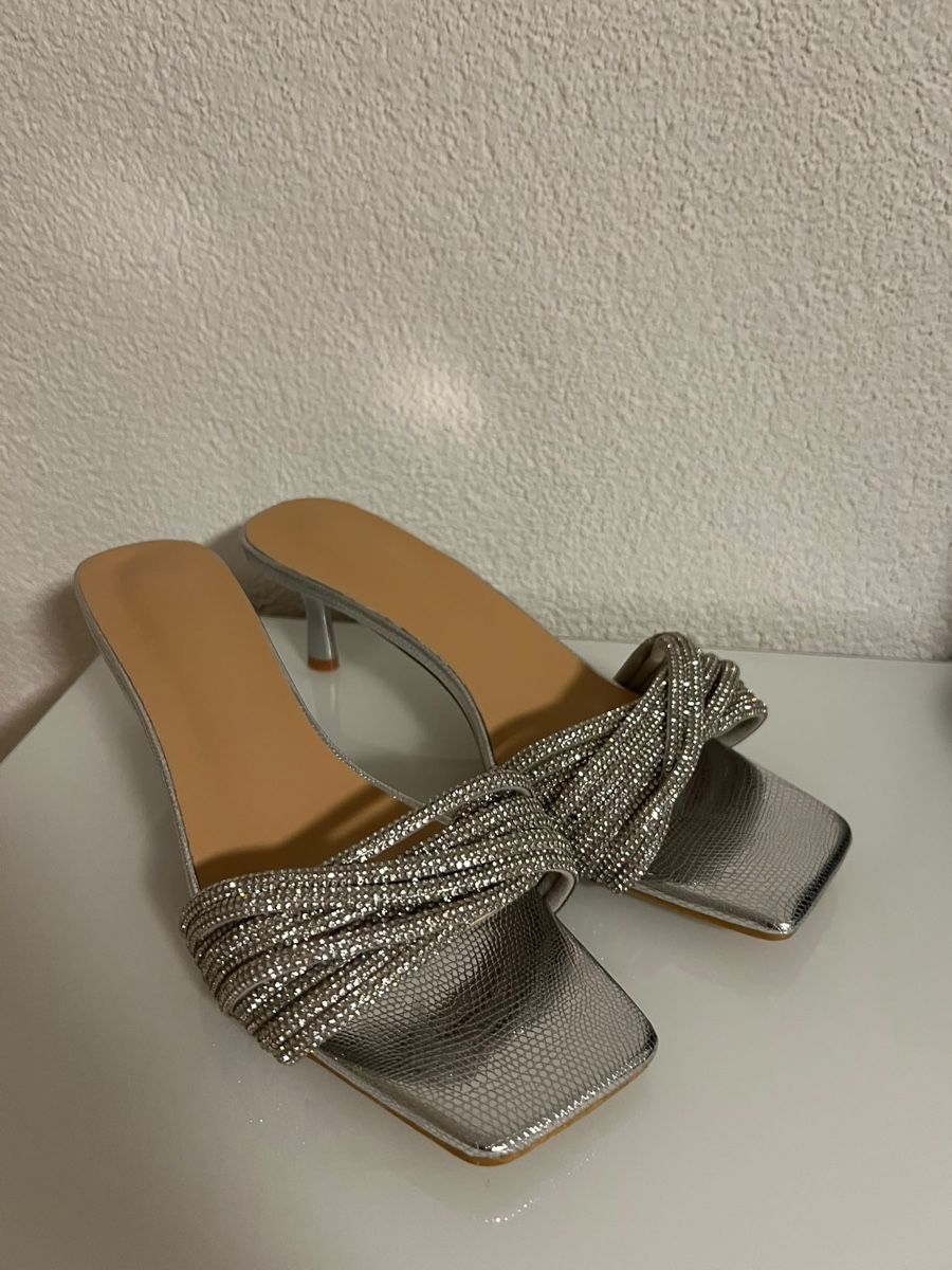 Chaussures femmes: Sandalen NEU 40 – Neuf avec emballage d'origine à Frauenfeld par lin_j2kd 1