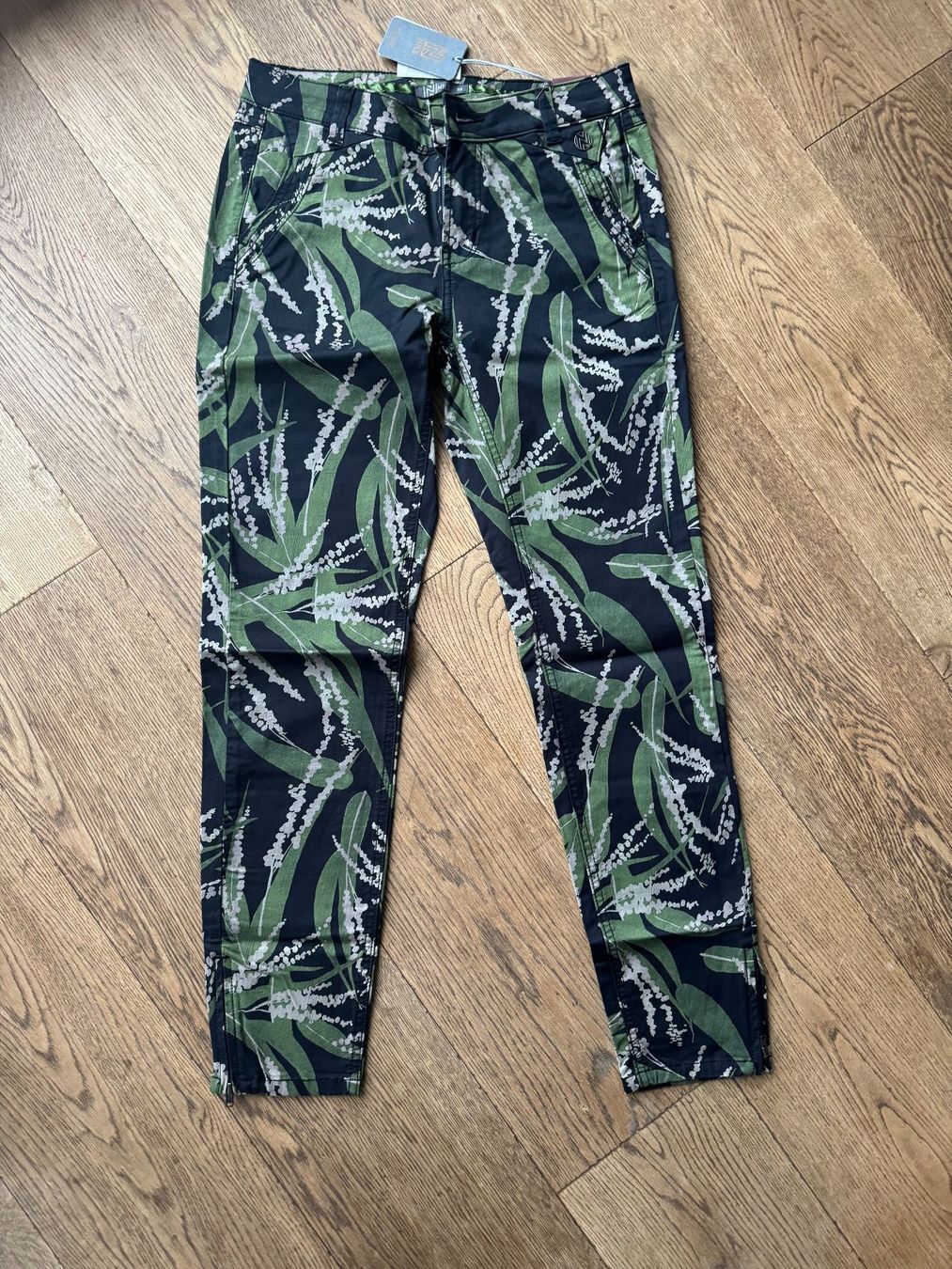 Nile Hosen: Hose, Nile //NEU//  S jungle – Neu (gemäss Beschreibung) aus Stettfurt von outlet72