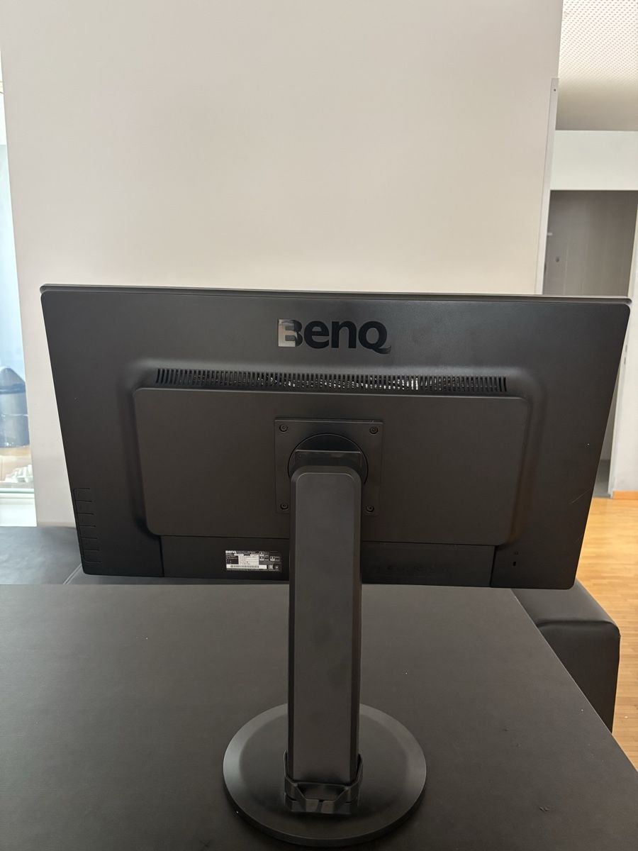 Monitor: BenQ GL2760-T 27" Monitor – Usato da Kriens venduto da M.Doper 1