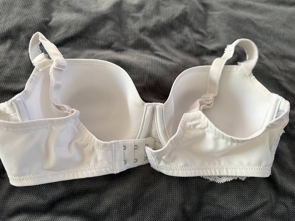 Triumph Sonstige Unterwäsche: Soutien-gorge Triumph 80 C – Neu (gemäss Beschreibung) aus Colombier NE von Nikkon 2