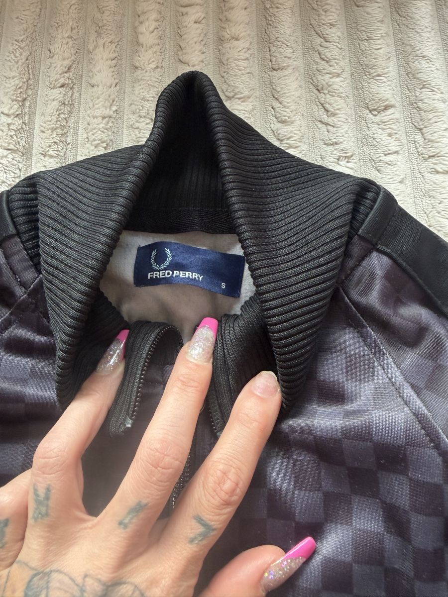 Vestes: Fred Perry Jäckli gebraucht – D'occasion à Witterswil par gsc_z6ts 2