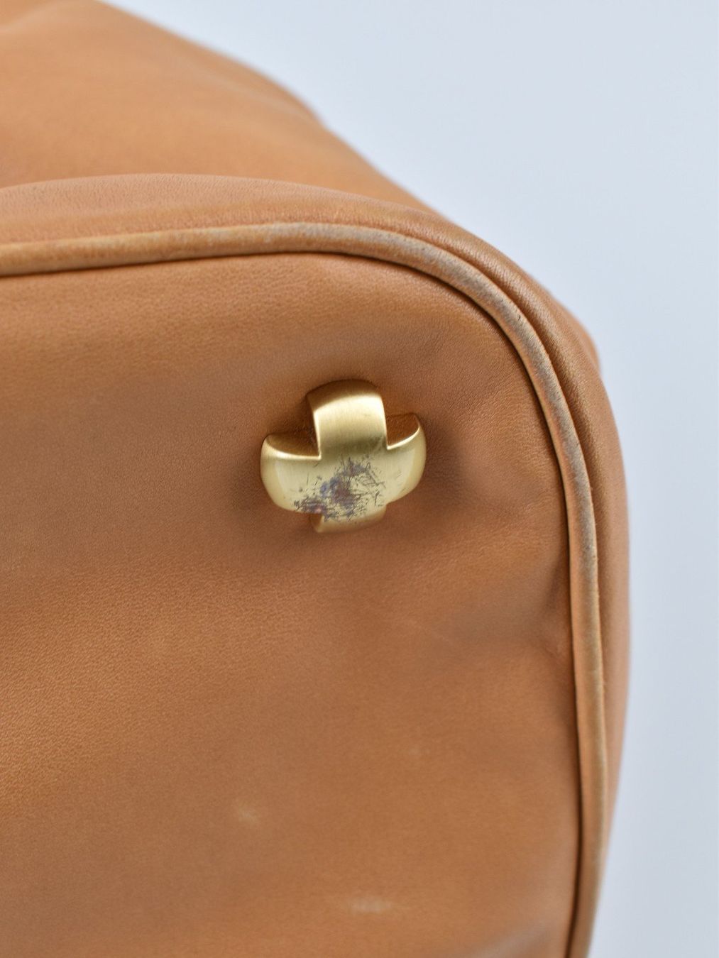 Navyboot Taschen für Damen: Navyboot Beuteltasche, Leder – Gebraucht aus Nürensdorf von 2ND_STORY 8