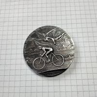 Médaille Union vélocipédique cantonale neuchâteloise. Argent