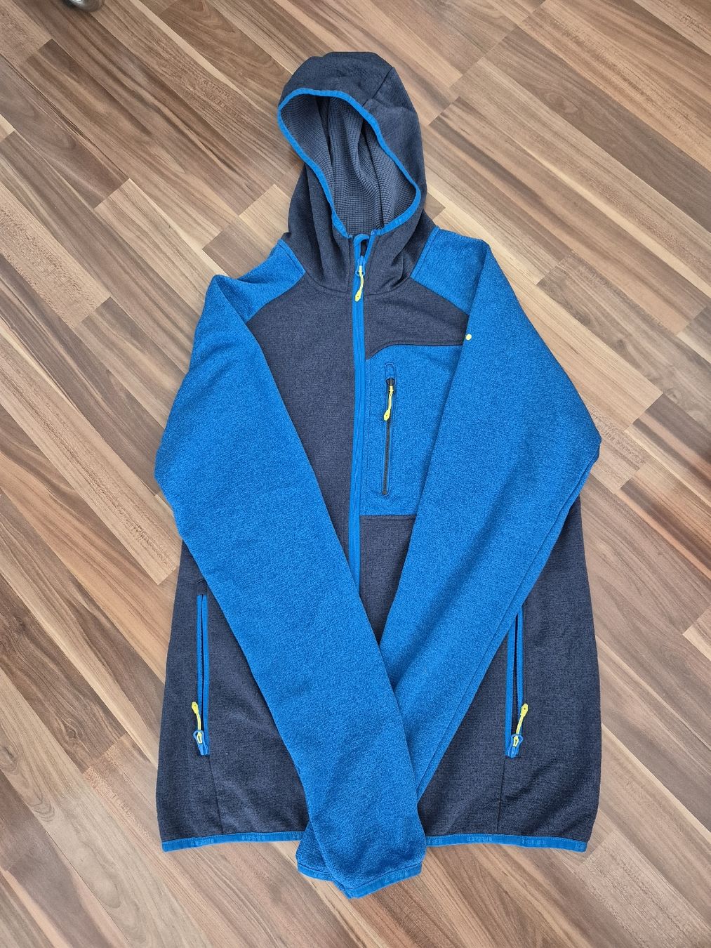Icepeak Pullover & Sweatshirts: Icepeak Midlayer Gr. M - fast neu! – Neu (gemäss Beschreibung) aus Therwil von Twista11