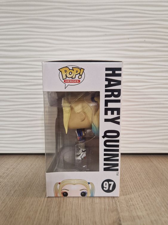Funko Statuette: Harley Quinn Funko Pop! Heroes #97 Suicide Squad – Usato da Wallisellen venduto da dia_8pdv 1