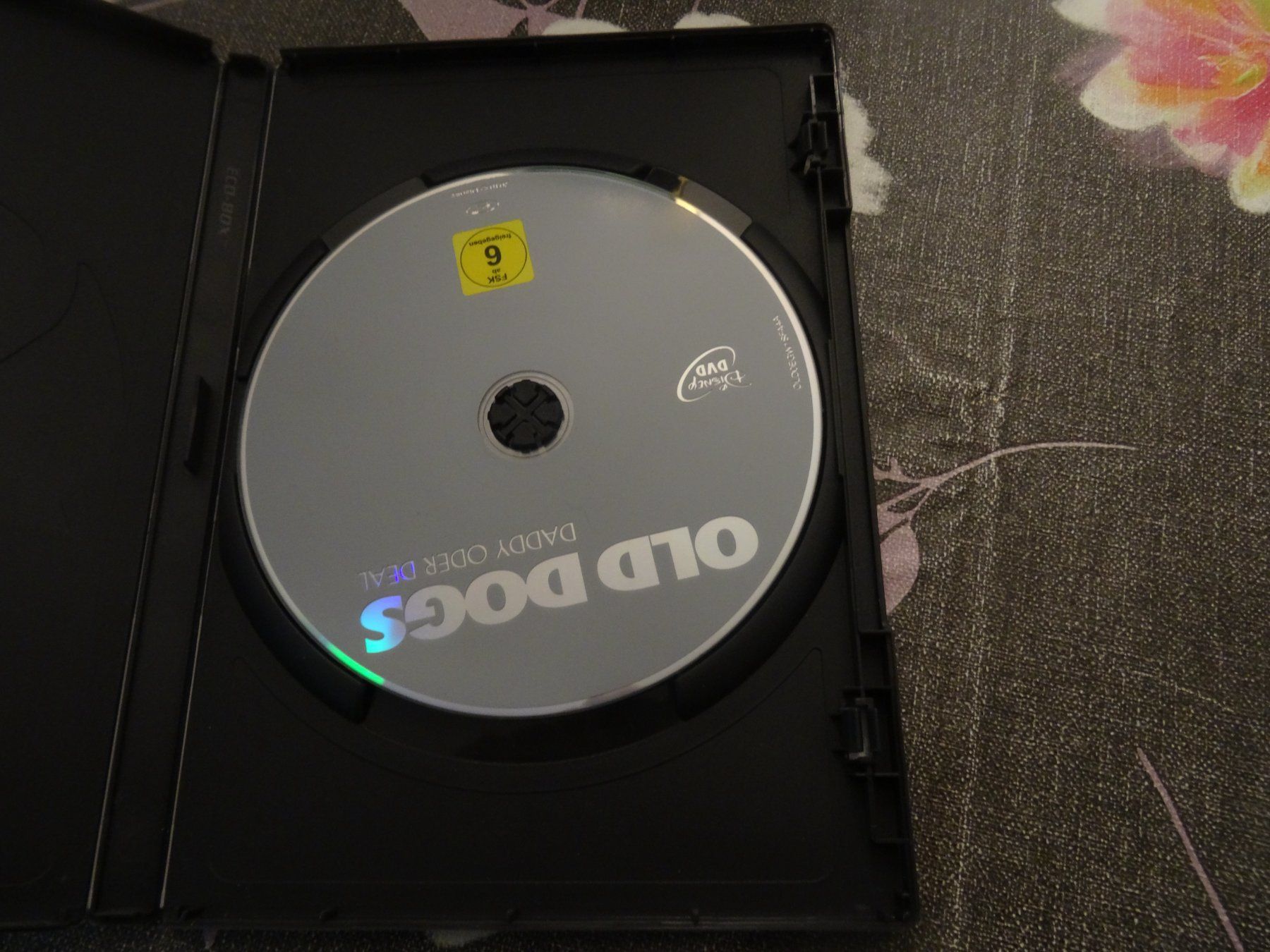 Tutti i DVDs: Old Dogs - Daddy oder deal DVD – Usato da Olten venduto da Disc-Verkauf 1