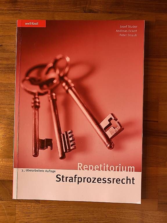 Libri: Repetitorium Strafprozessrecht – Usato da Sörenberg venduto da An_bl